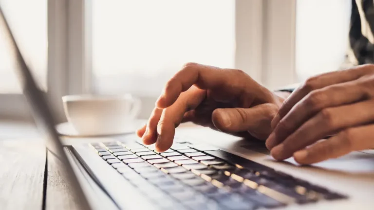 How to Screenshot on an HP Laptop